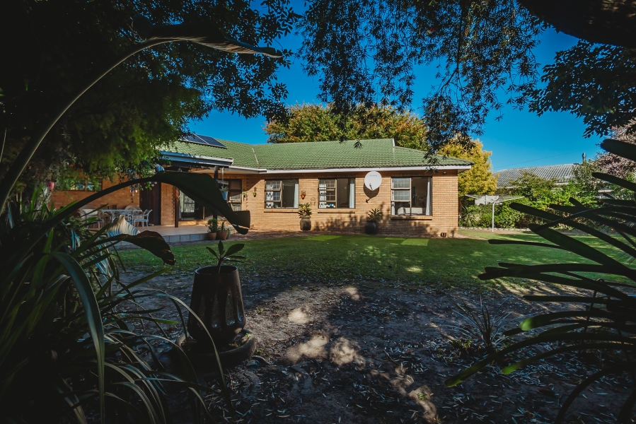 3 Bedroom Property for Sale in Heather Park Western Cape